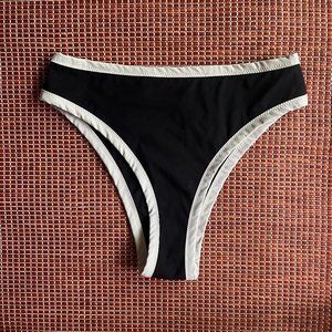 Tropic of C Volley Bottom